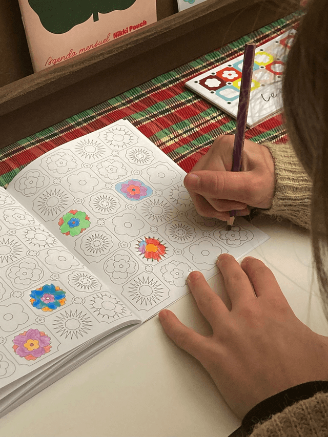 Agenda mensuel libre - Fleur